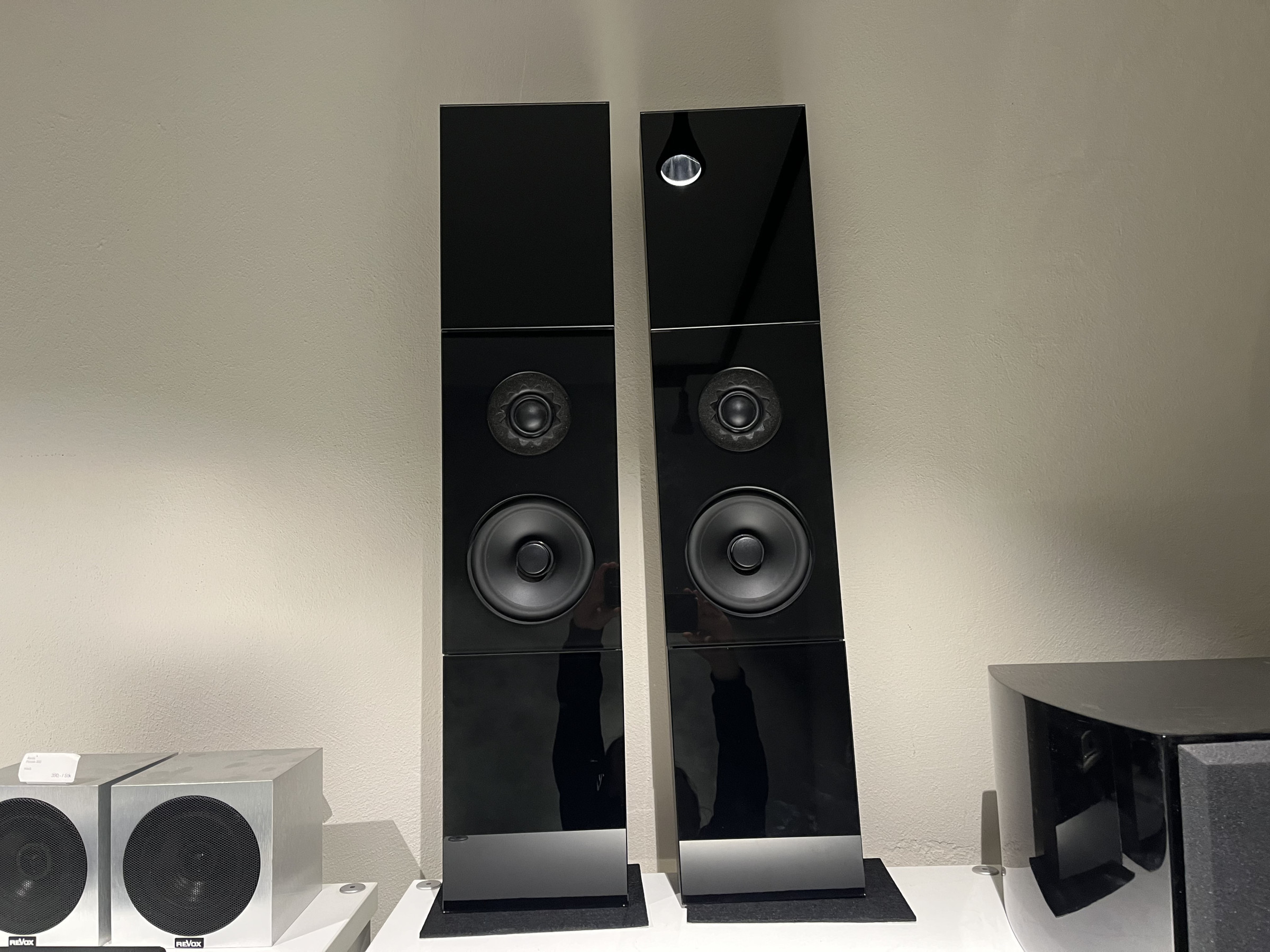 Auditorium audio physic Classic On Wall 1 schwarz 214325 - 1