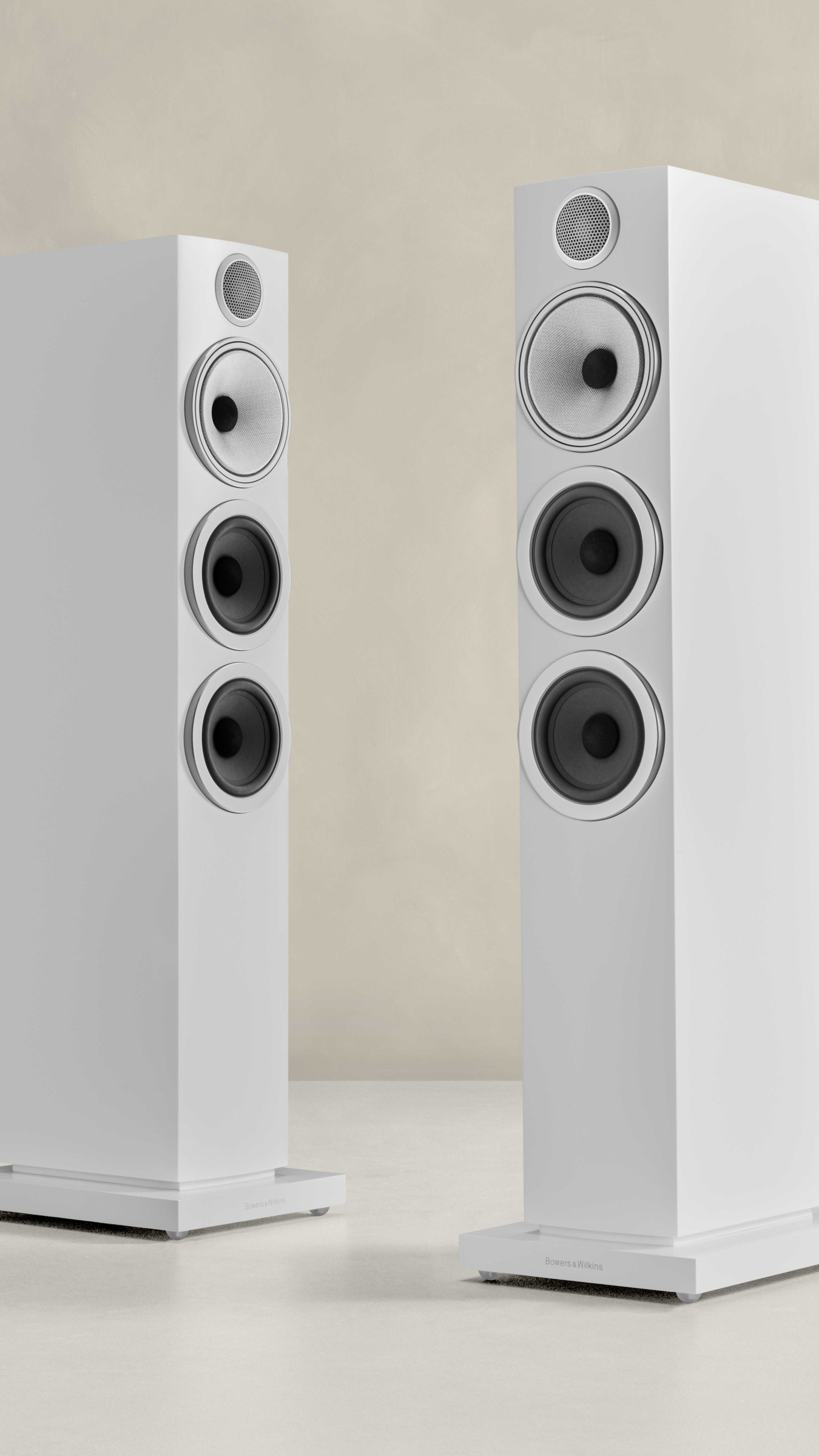 Auditorium Bowers & Wilkins 704 S3 Standlautsprecher 296200 - 7