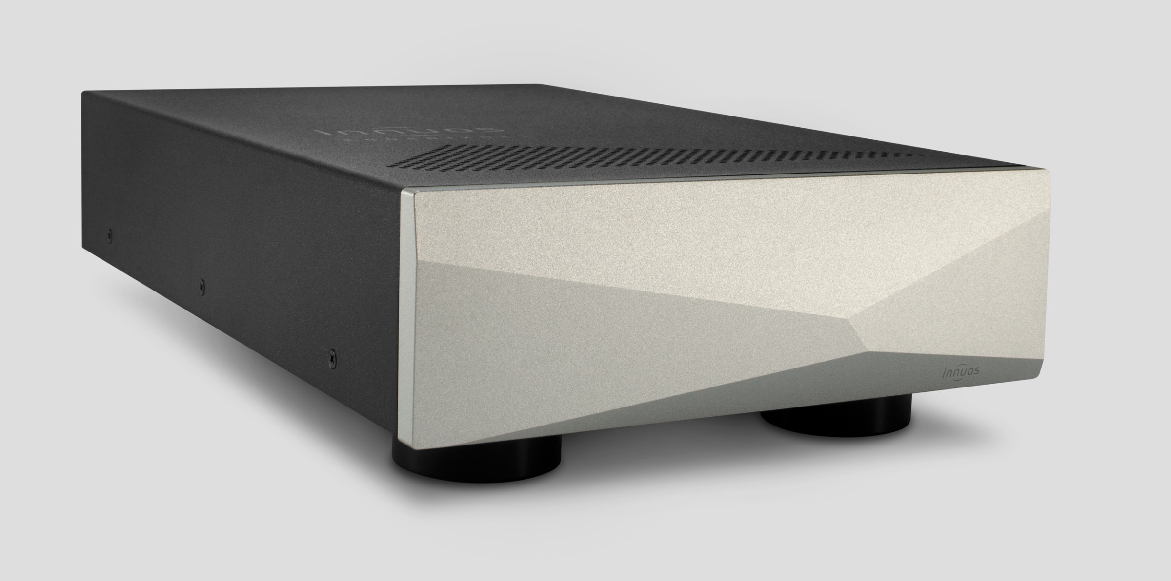 Auditorium Innuos Phoenix NET Netzwerk-Switch 291436 - 2