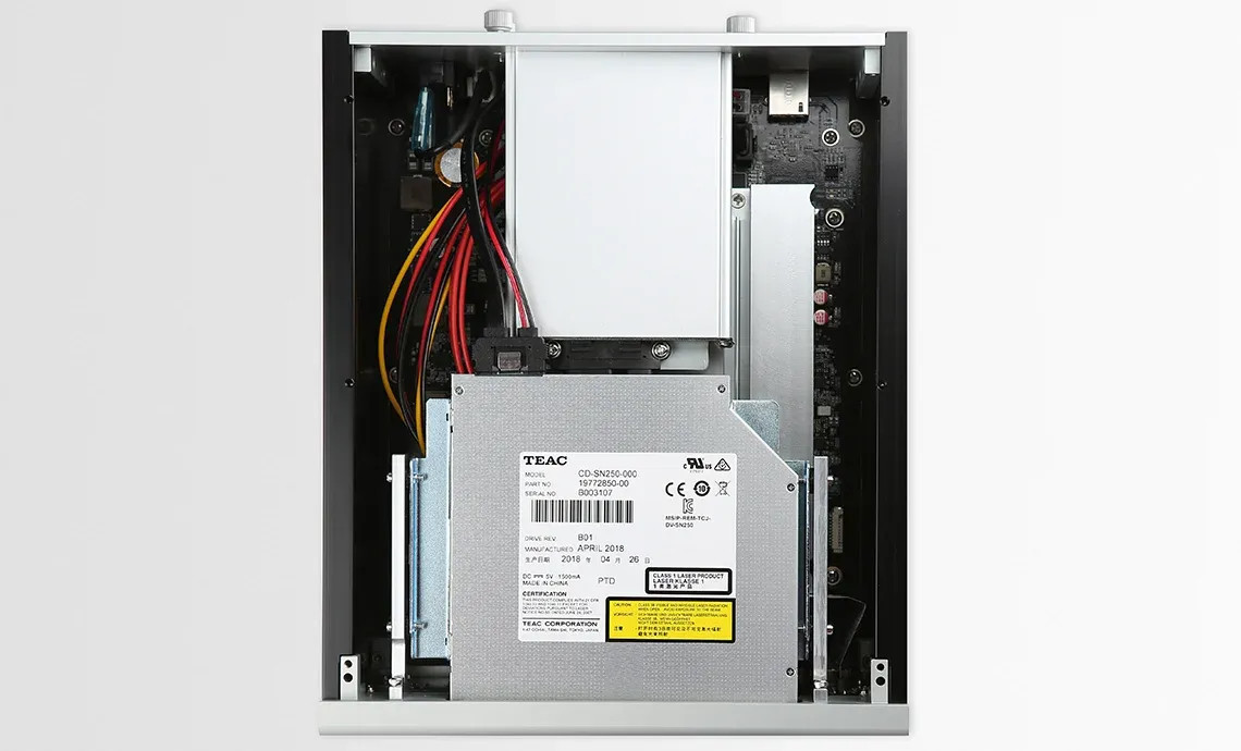 Auditorium Aurender ACS 100 - Essential Content Server/Ripper 216225 - 5