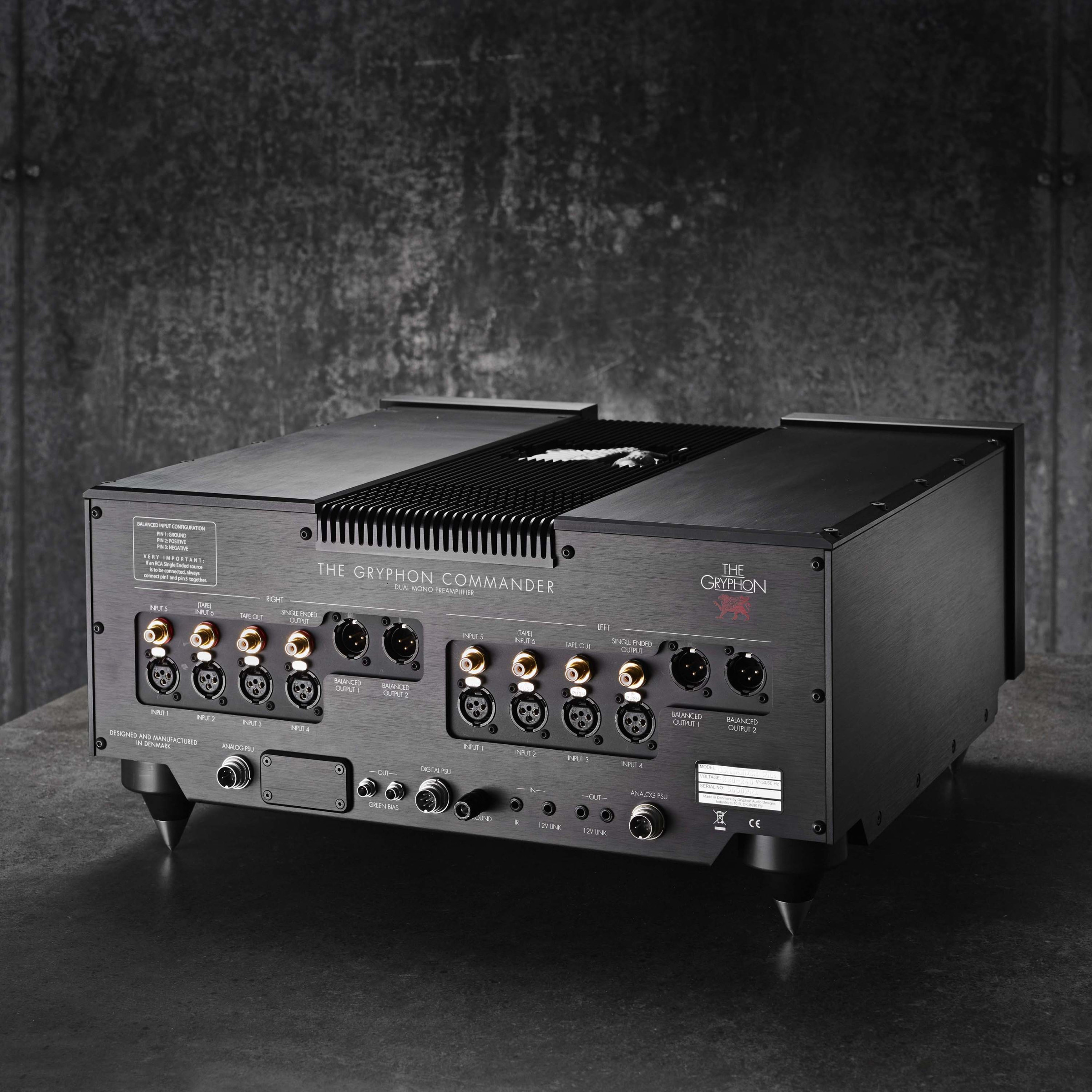 Auditorium Gryphon Commander Vorverstärker mit Commander PSU 294081 - 7