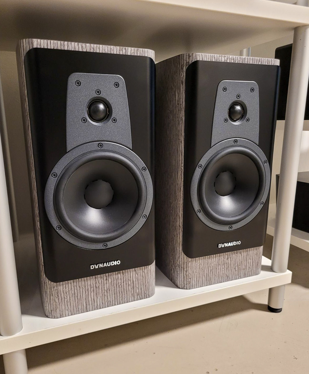 Auditorium Dynaudio Contour 20i Kompaktlautsprecher 209323 - 1