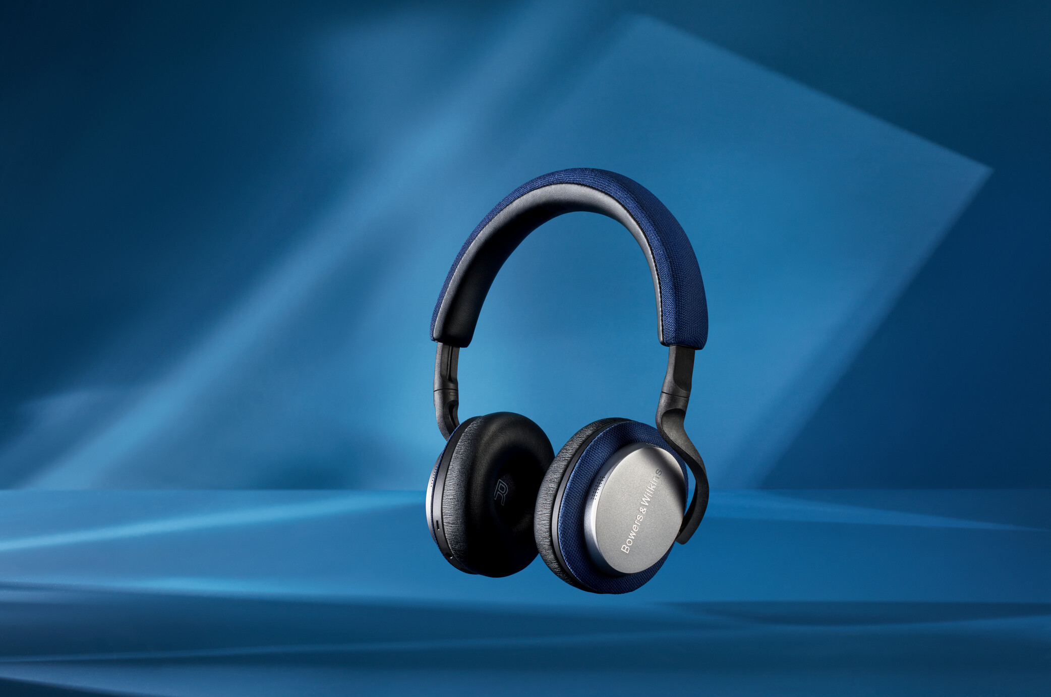 Auditorium Bowers & Wilkins PX5 kabelloser On-Ear-Kopfhörer 286857 - 7