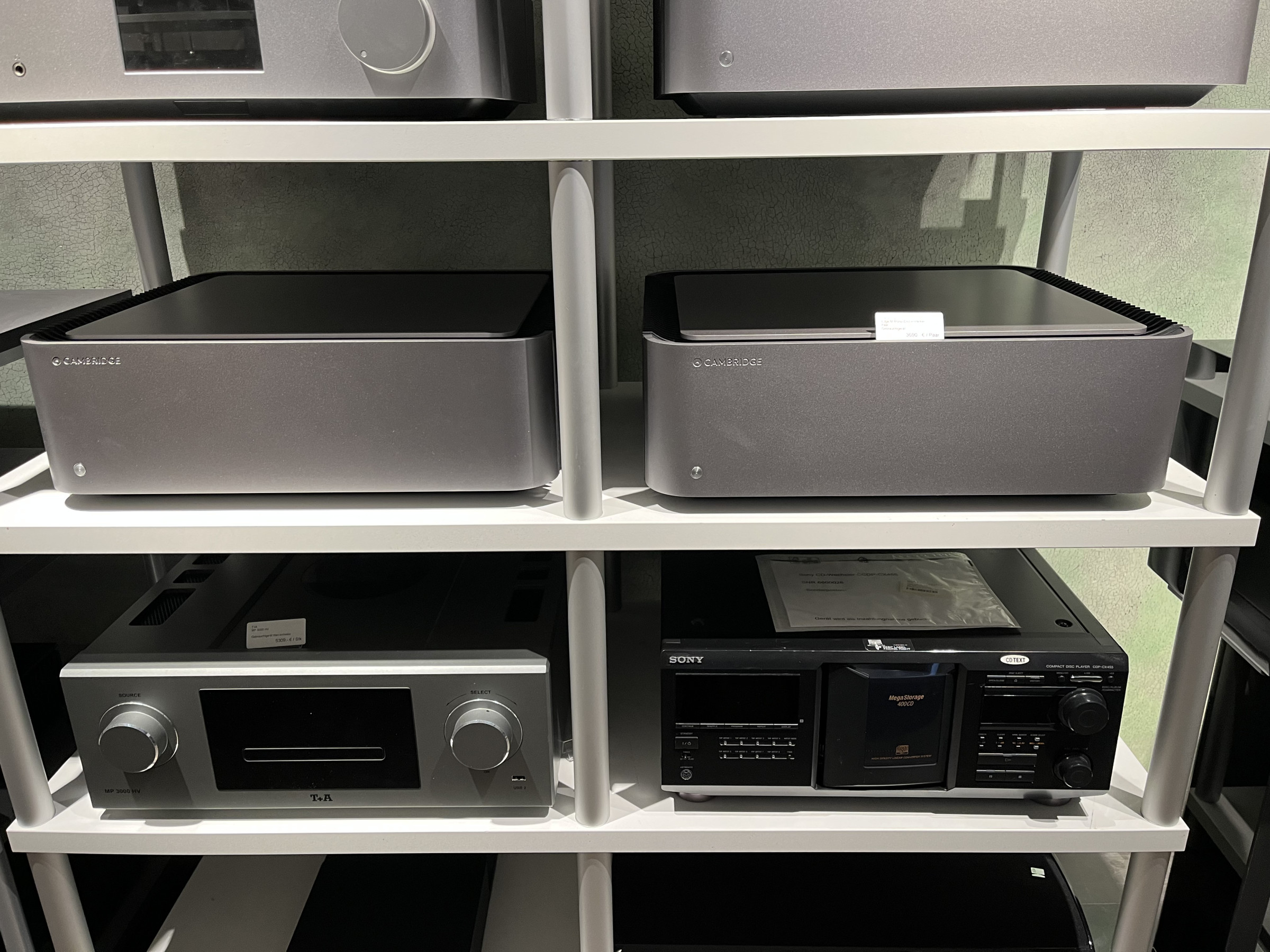 Auditorium Cambridge Audio Edge M Mono-Endverstärker Paar 215846 - 2