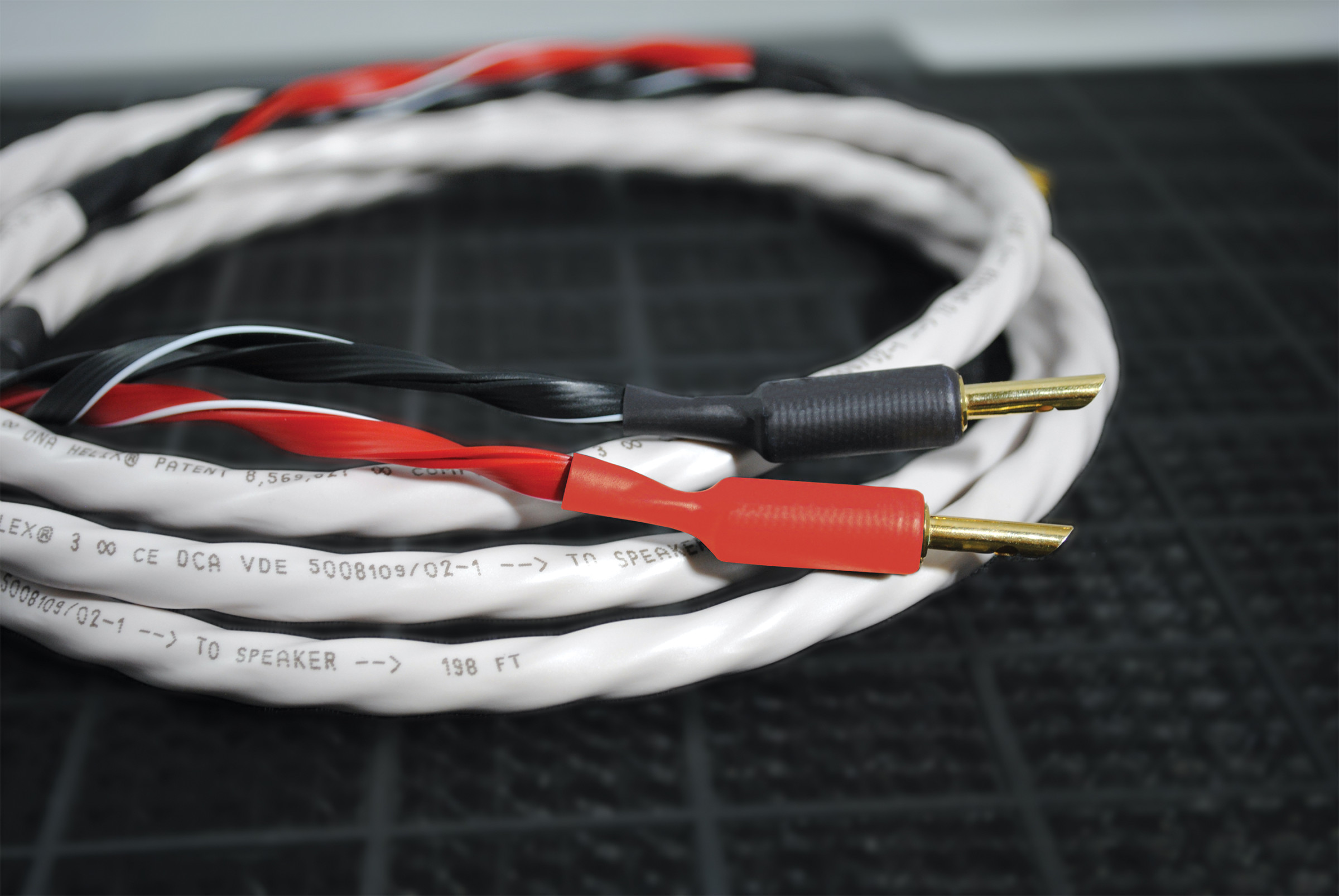 Auditorium Wireworld Cable Luna 10 Lautsprecherkabel 207590 - 3