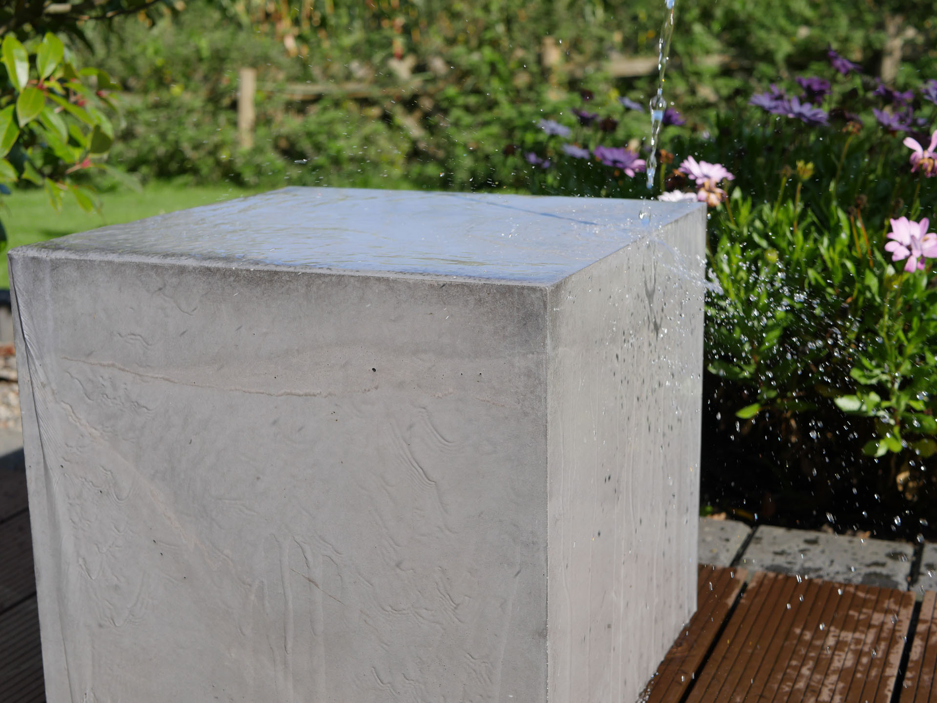 Auditorium Stepaton Cube1 Beton Subwoofer Outdoor 12 Zoll flach 292320 - 4