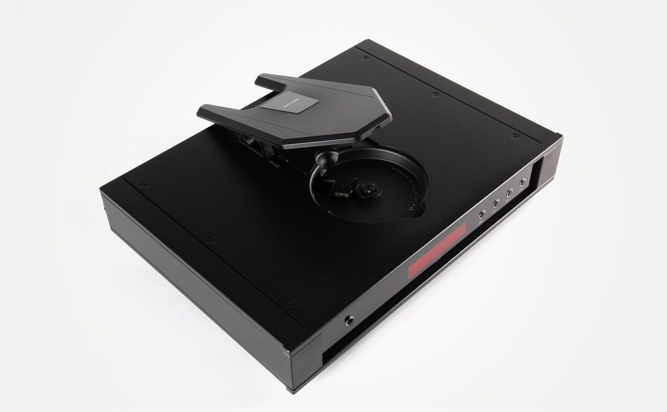 Auditorium Rega Saturn MK3 CD/DAC Player Schwarz 294720 - 3