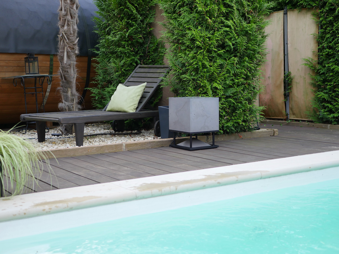 Auditorium Stepaton Pyramid Outdoor Lautsprecher kubisch 203057 - 2