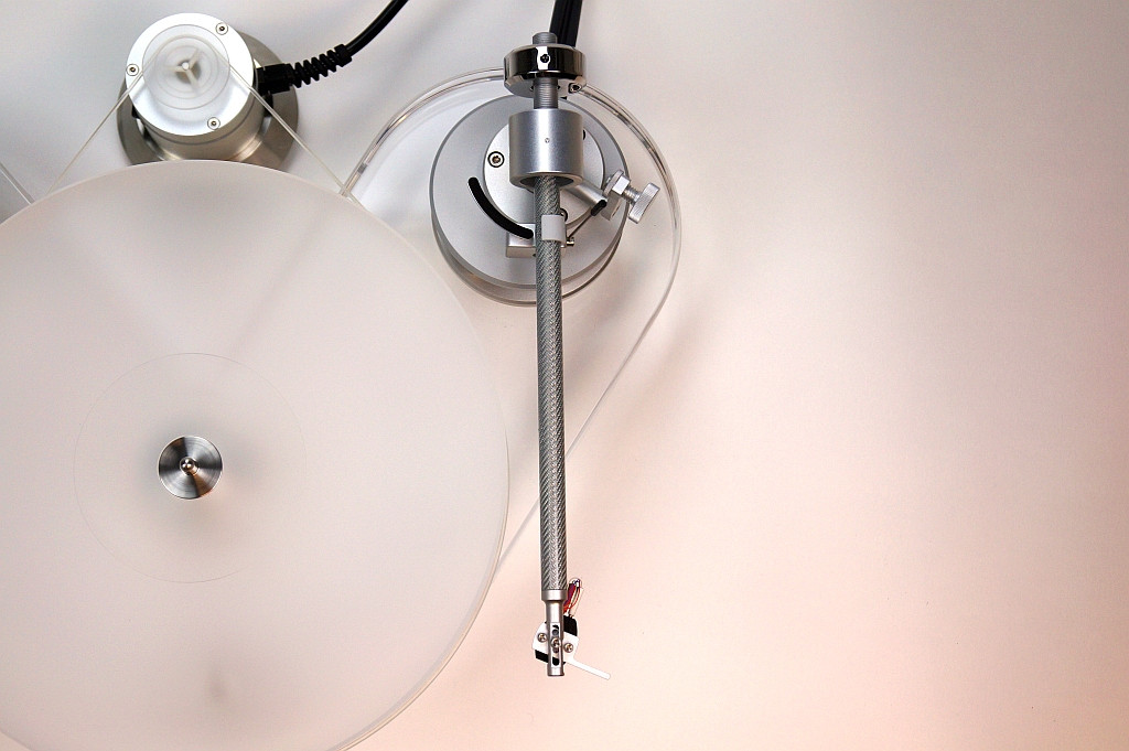 Auditorium Auditorium AUFTAKT Plattenspieler Tonarm Satisfy Carbon+Virtuoso V2 264456 - 7