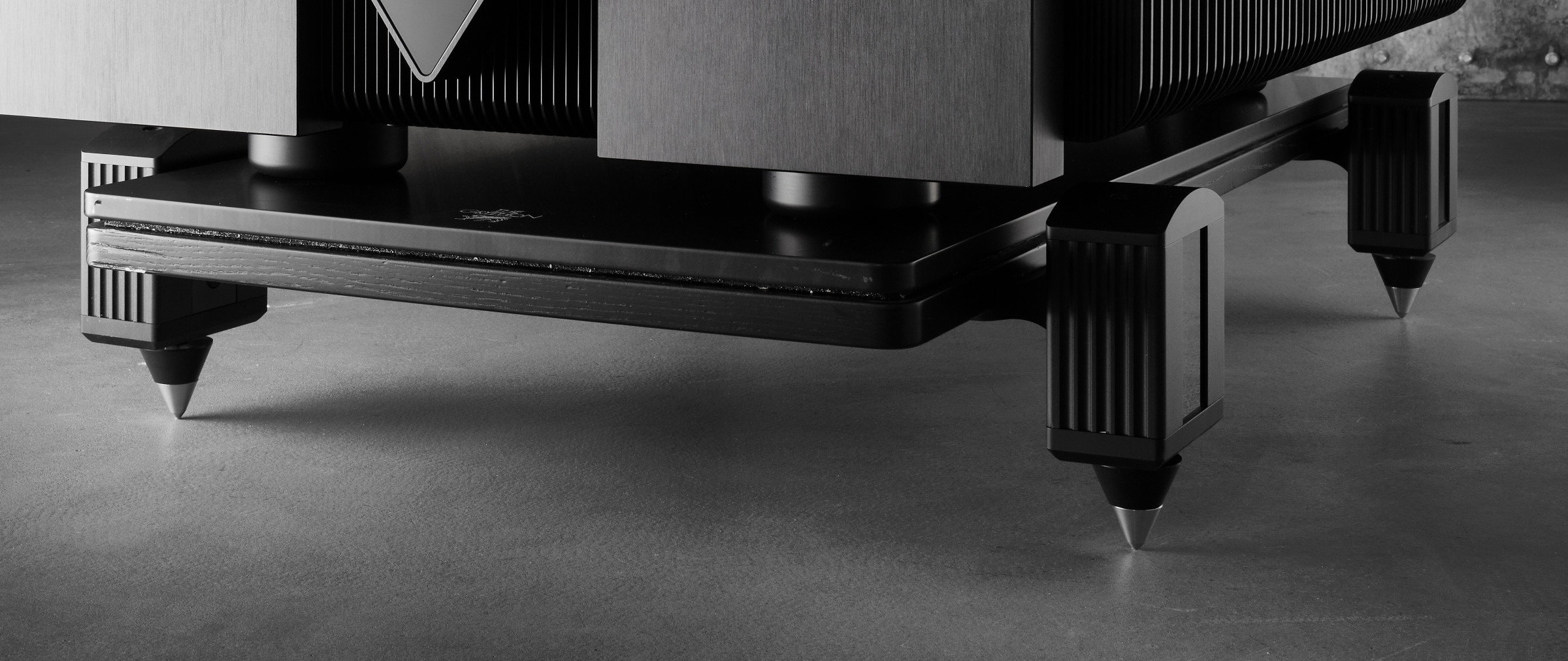 Auditorium Gryphon StandART Apex Amp Stand Black 299564 - 1