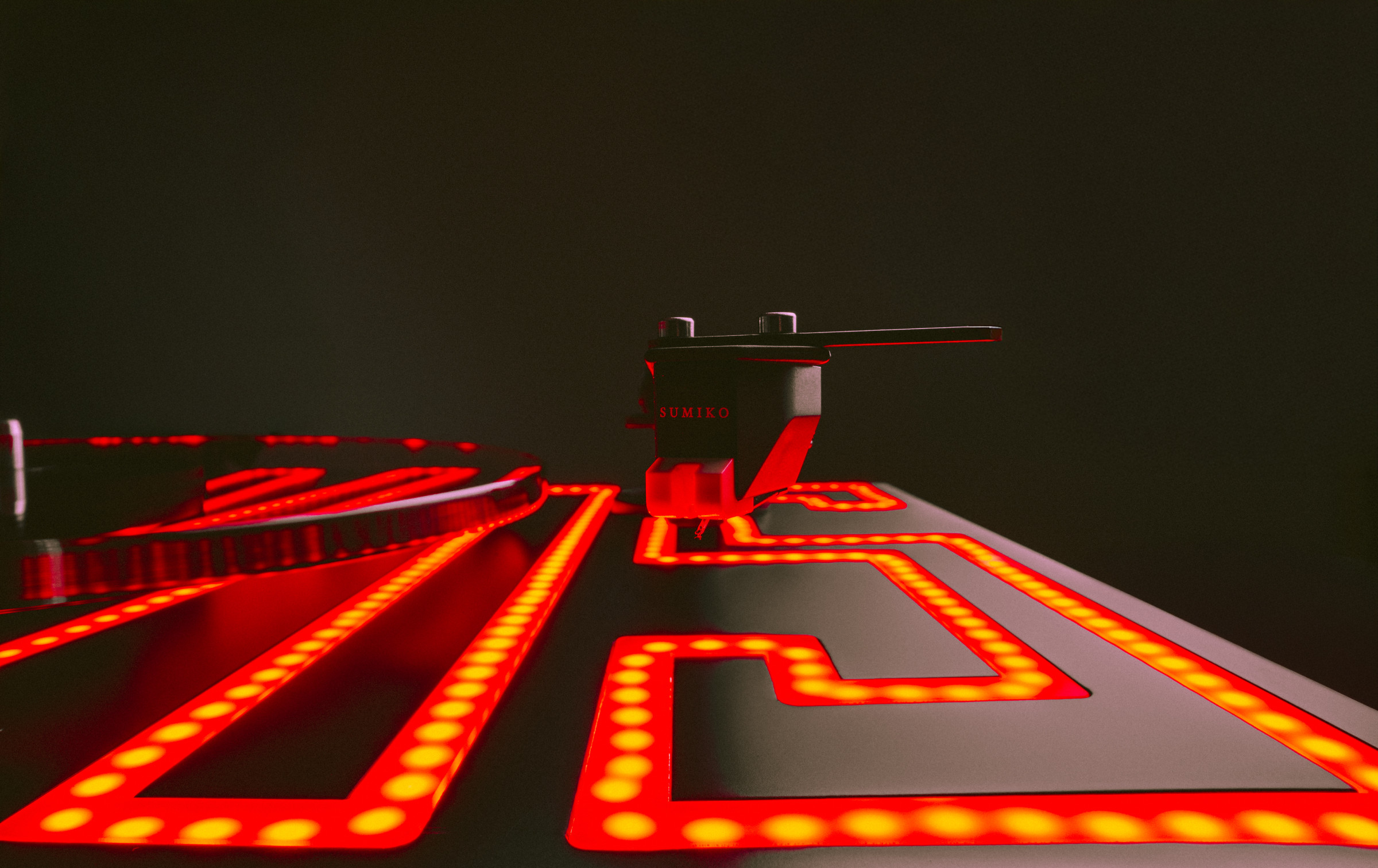 Auditorium Pro-Ject Elvis Plattenspieler Limitierte Sonderedition 213660 - 3