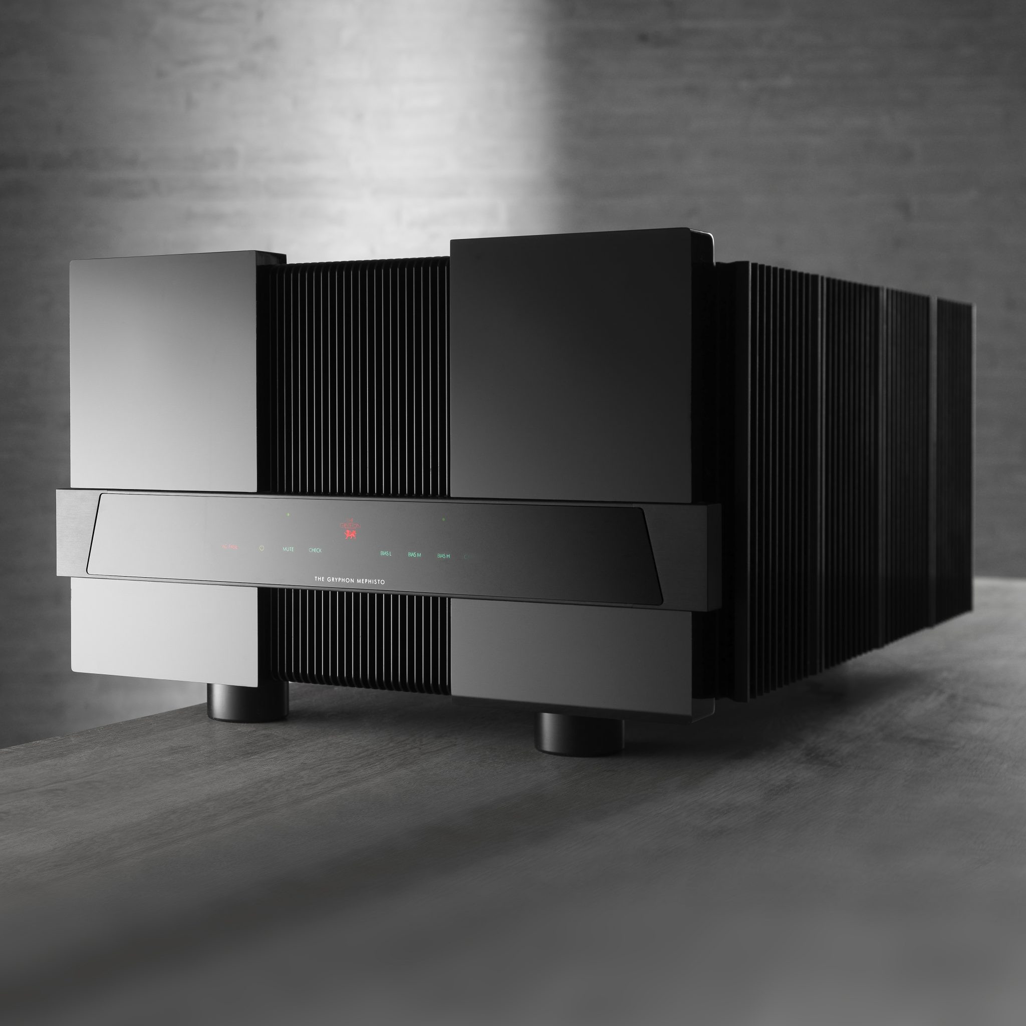 Mephisto Stereo Referenz Endverstärker