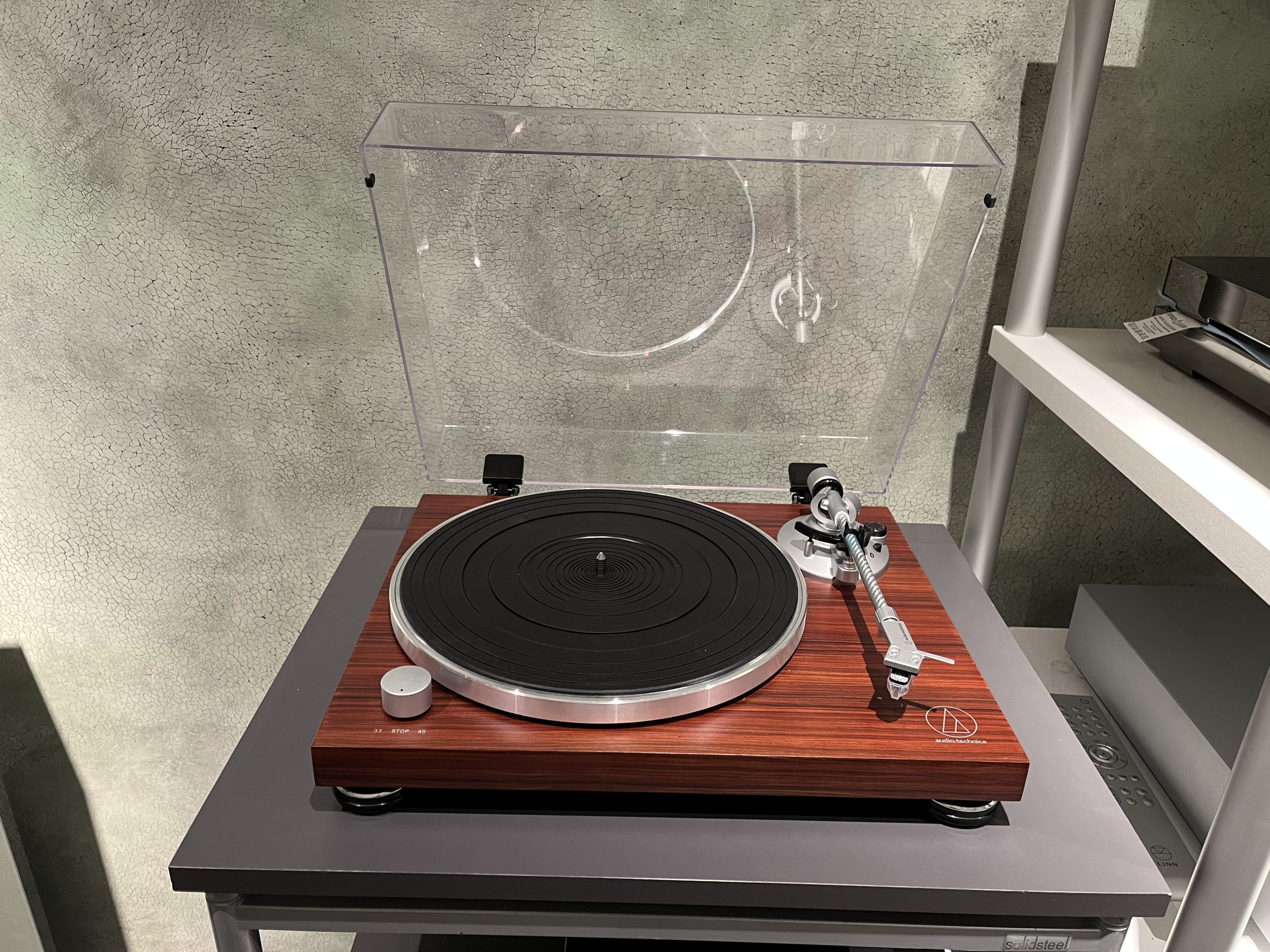 Auditorium Audio Technica AT-LPW50 BTRW Plattenspieler 214731 - 1