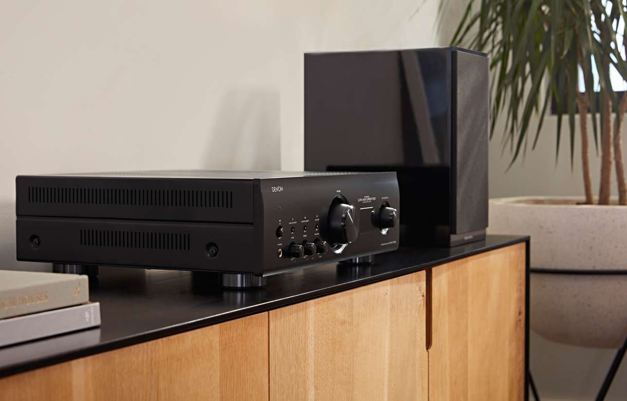 Auditorium Denon PMA-1700NE Vollverstärker mit USB-D/A-Wandler 295402 - 6