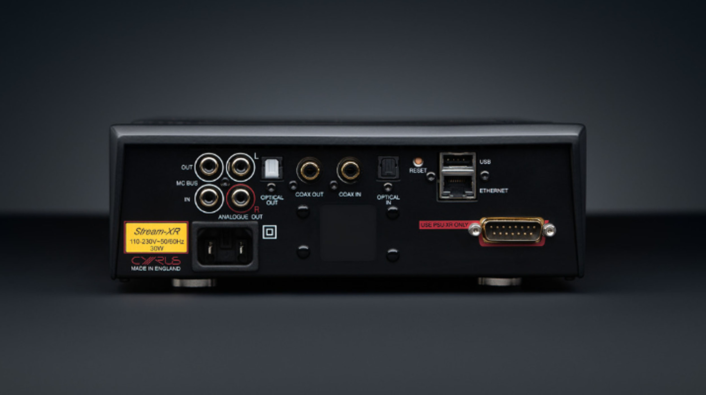 Auditorium Cyrus Stream XR Phantom Black 201131 - 2