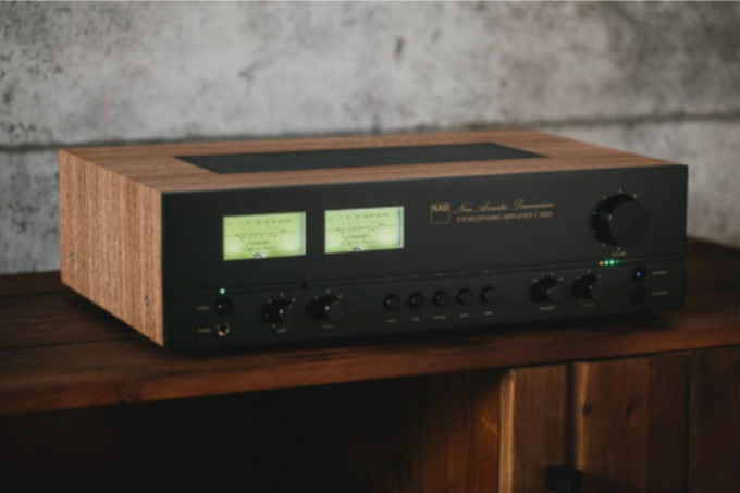 Auditorium NAD C 3050 Stereo-Vollverstärker 299629 - 2