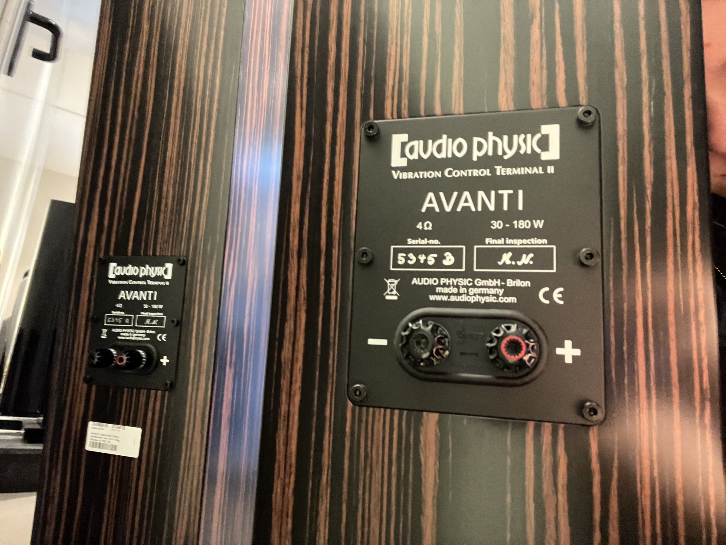Auditorium audio physic Avanti 8 Lautsprecher Ebony Sondermaß / inkl. VCF II Mag 216418 - 3