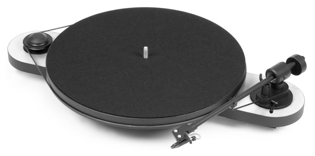 Auditorium Pro-Ject Elemental mit Ortofon OM 5E  270343 - 1