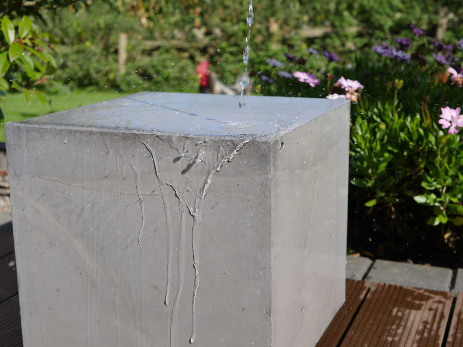 Auditorium Stepaton Cube1 Beton Subwoofer Outdoor 12 Zoll flach 292320 - 3