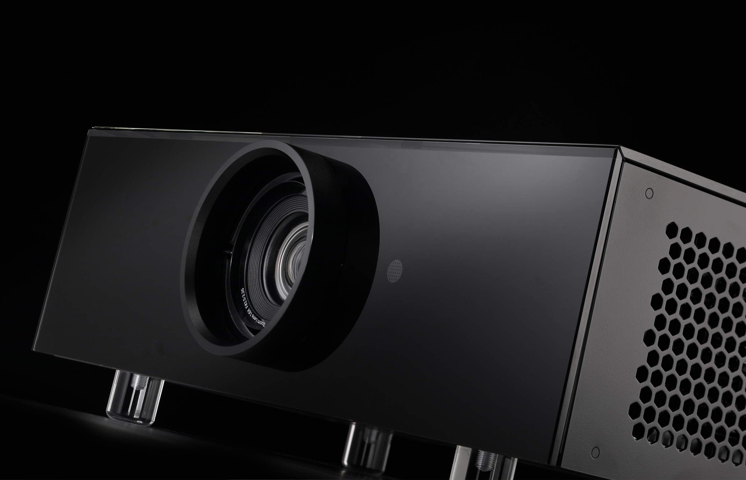 Auditorium SIM2 Projektoren Domino 4H  208709 - 4