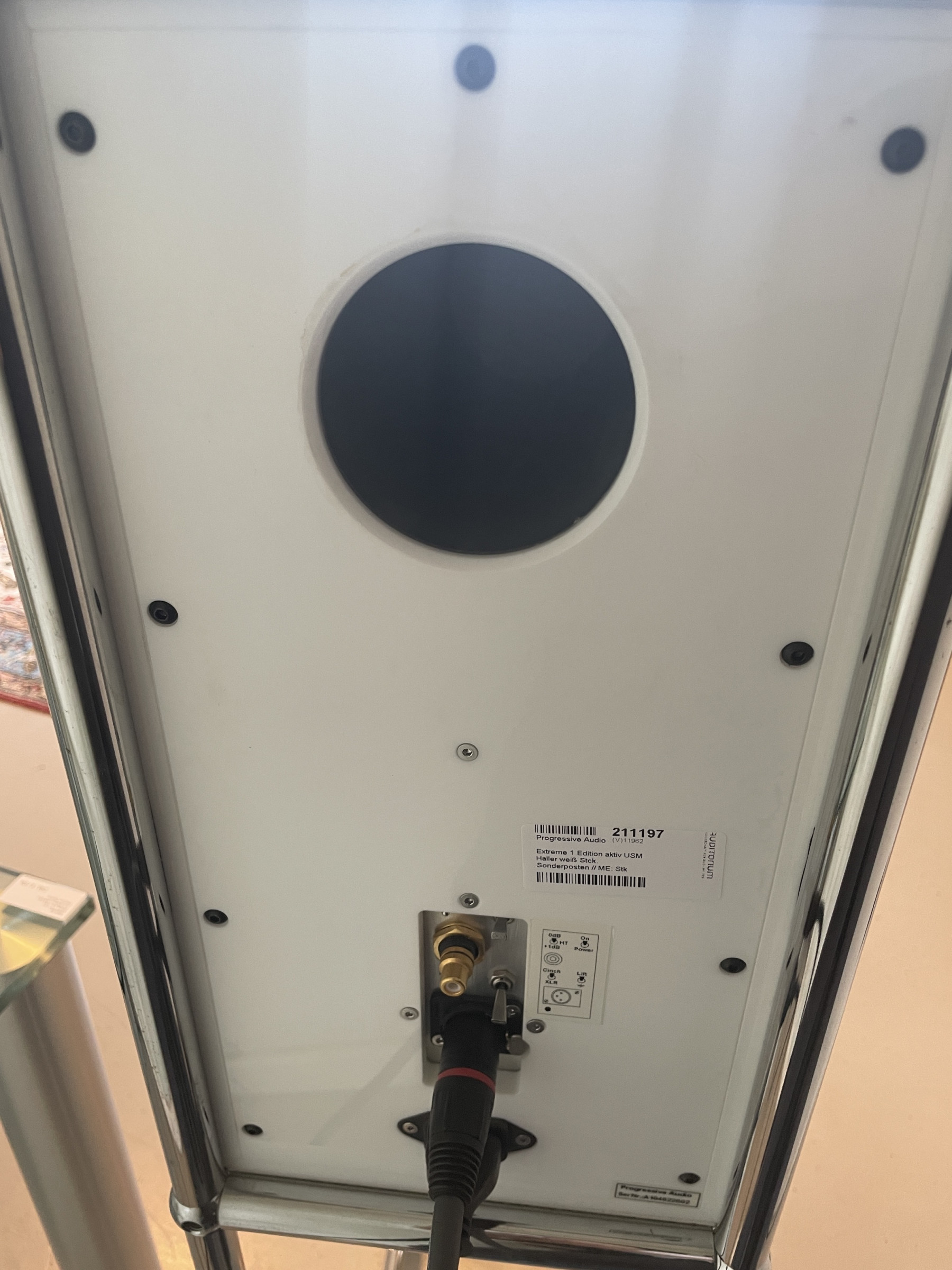 Auditorium Progressive Audio Extreme 1 Edition aktiv USM Haller weiß Stck. 211197 - 5