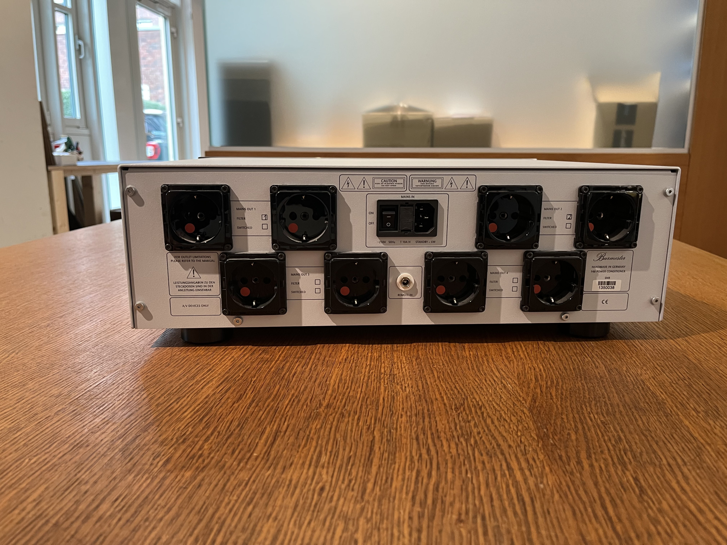 Auditorium Burmester 948 Power Conditioner silber / chrom 217560 - 5