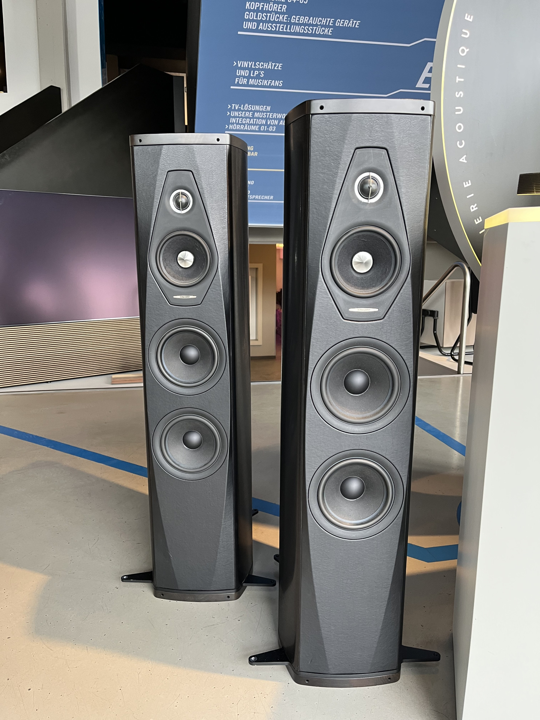 Auditorium Sonus Faber Olympica 3 Stand-Lautsprecher Schwarz 215798 - 1